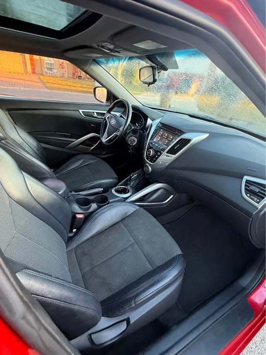 2014 Hyundai Veloster - Image 9 of 18
