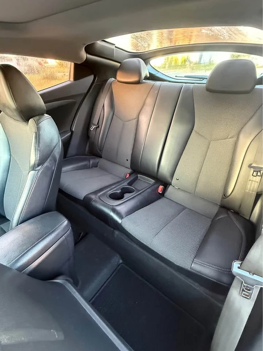 2014 Hyundai Veloster - Image 17 of 18