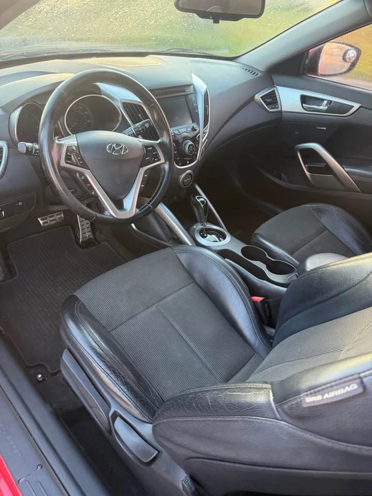 2014 Hyundai Veloster - Image 8 of 18