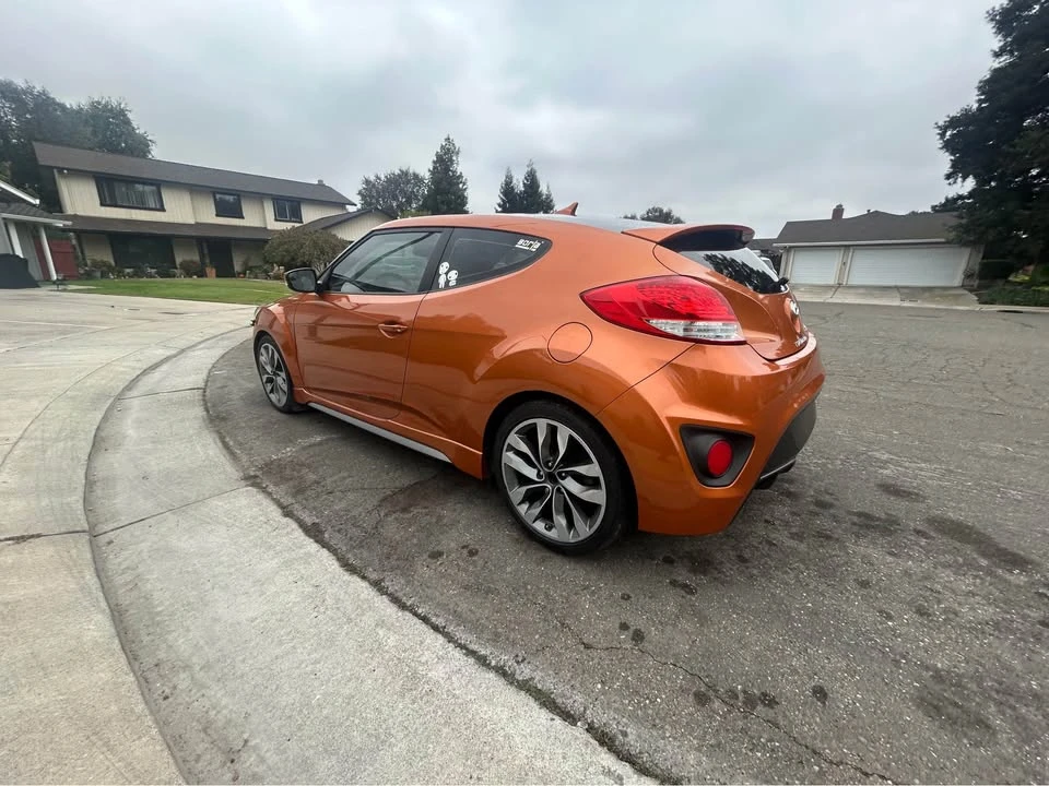 2014 Hyundai Veloster - Image 5 of 11