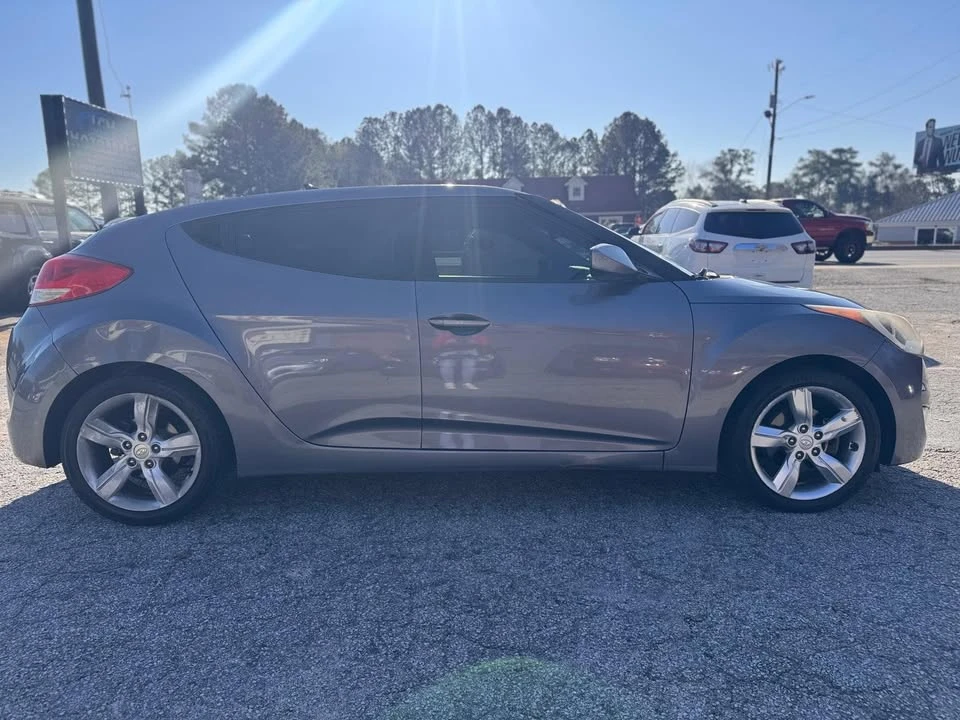 2014 Hyundai Veloster - Image 5 of 15
