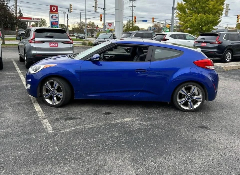2014 Hyundai Veloster - Image 5 of 11