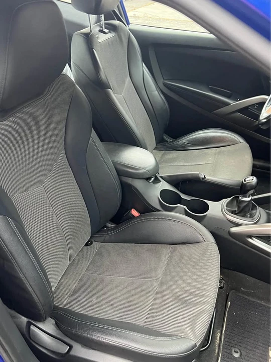 2014 Hyundai Veloster - Image 9 of 19