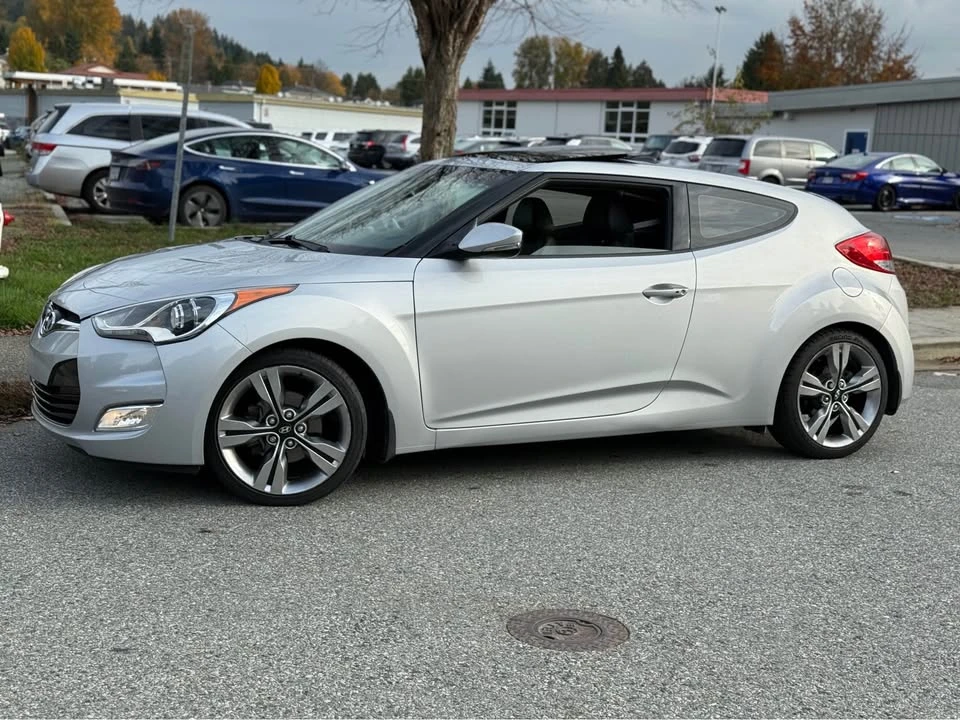 2014 Hyundai Veloster - Image 3 of 16