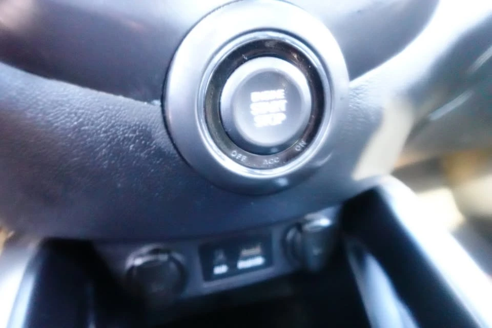 2014 Hyundai Veloster - Image 11 of 20