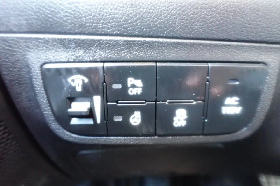 2014 Hyundai Veloster - Image 20 of 20