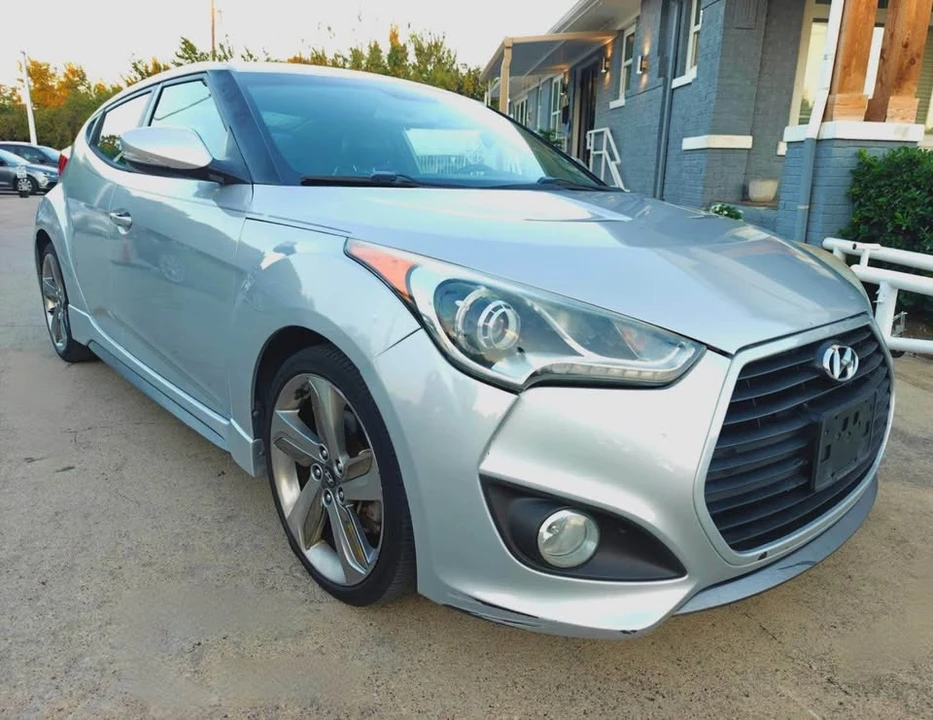 2014 Hyundai Veloster - Image 2 of 6