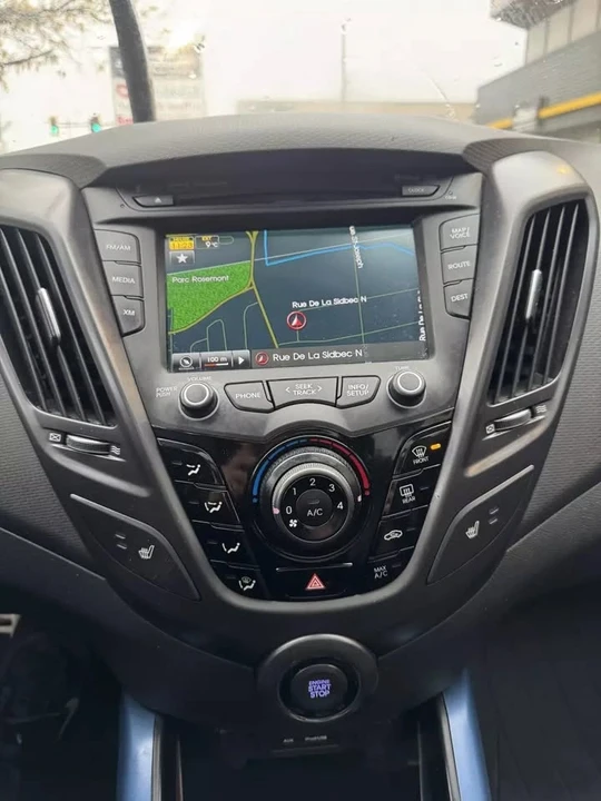 2014 Hyundai Veloster - Image 9 of 14
