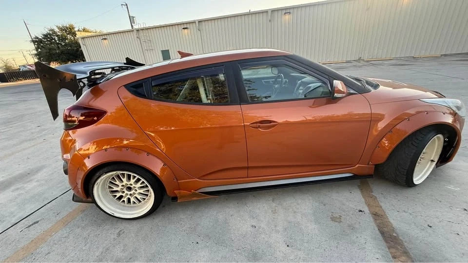 2014 Hyundai Veloster - Image 6 of 17