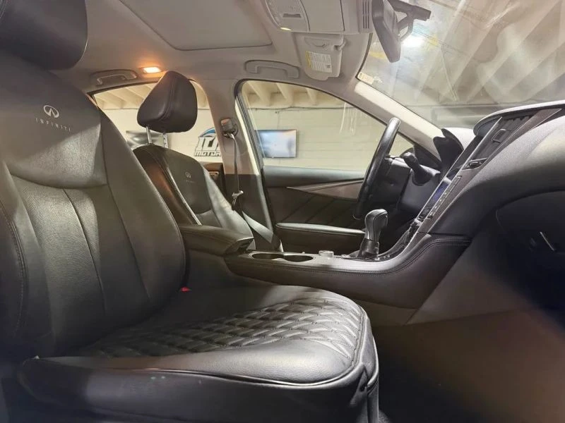 2014 Infiniti Q50 - Image 9 of 12