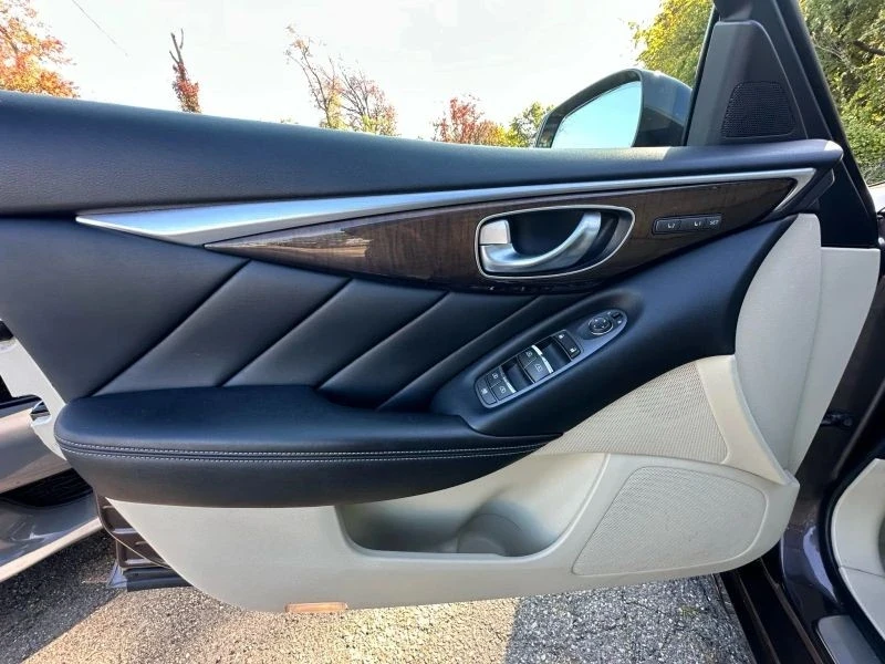 2014 Infiniti Q50 - Image 9 of 12