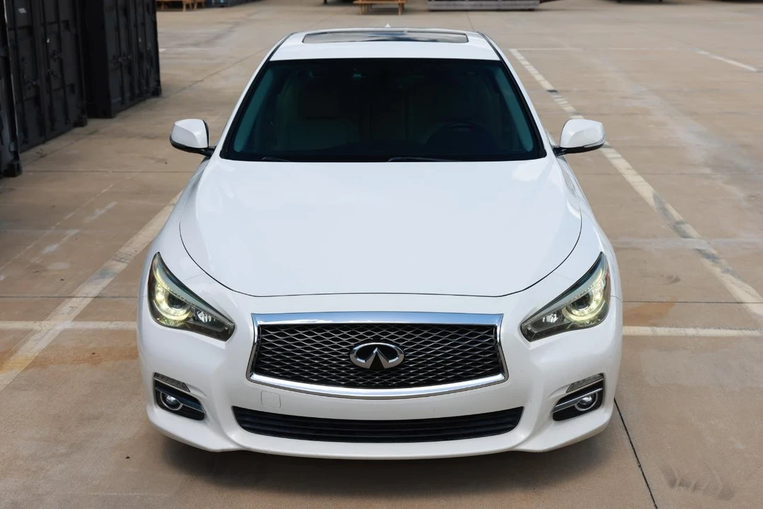 2014 Infiniti - Image 17 of 31
