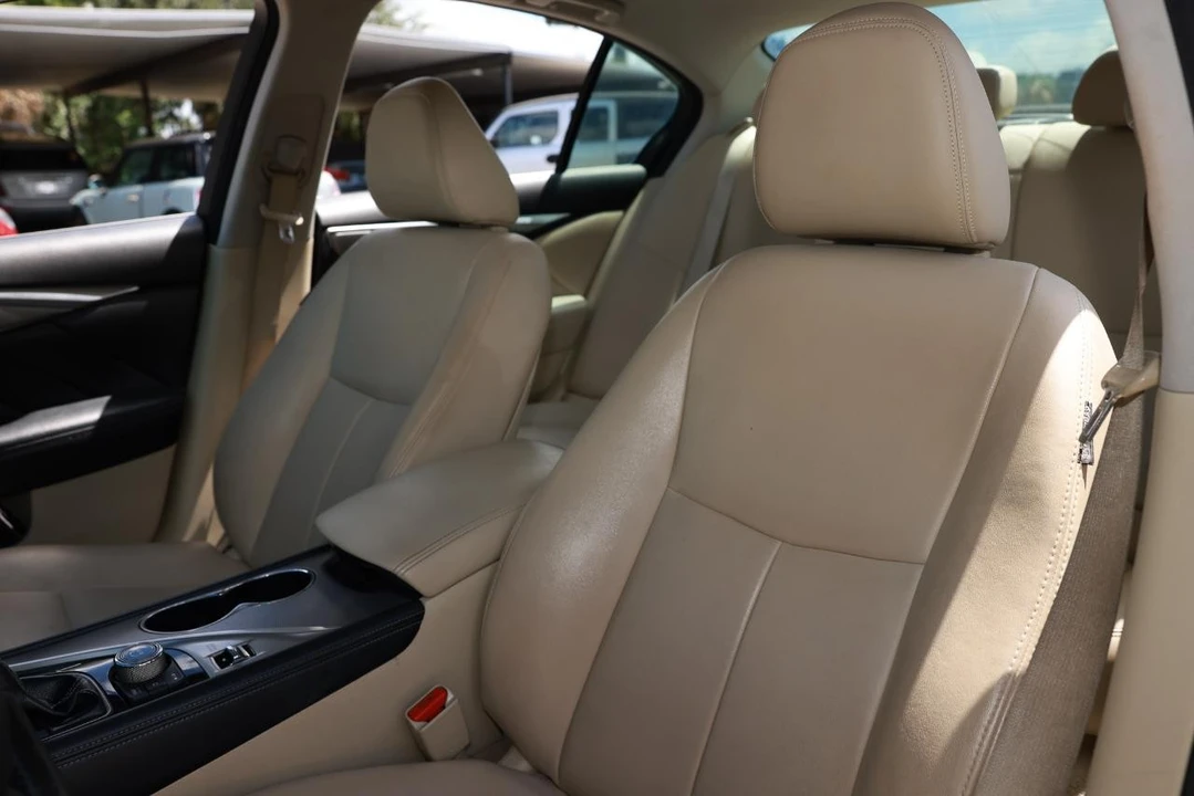 2014 Infiniti - Image 6 of 31