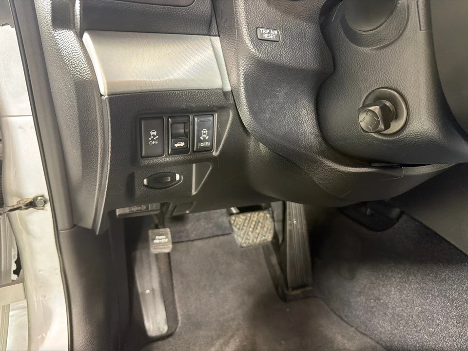 2014 Infiniti Q60 - Image 15 of 25
