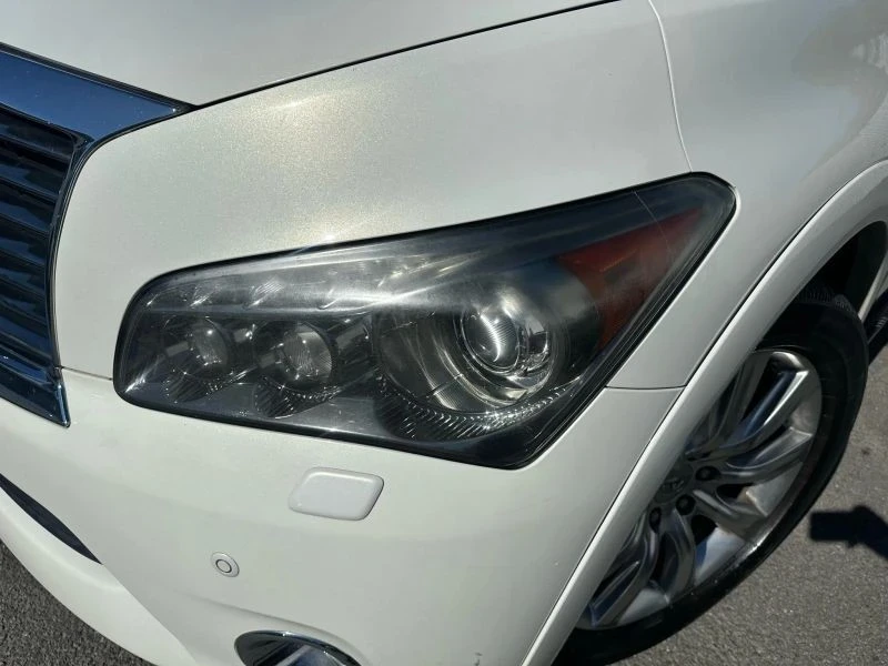 2014 Infiniti QX80 - Image 11 of 12