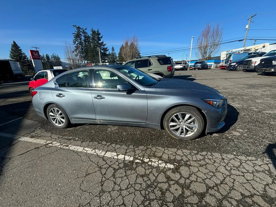 2014 Infiniti Q50 - Image 2 of 10