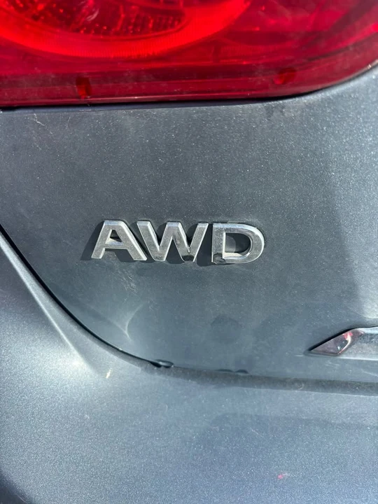 2014 Infiniti Q50 - Image 9 of 10