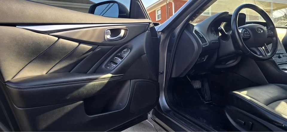 2014 Infiniti Q50 - Image 9 of 17
