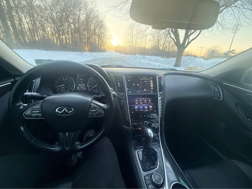 2014 Infiniti Q50 - Image 17 of 20