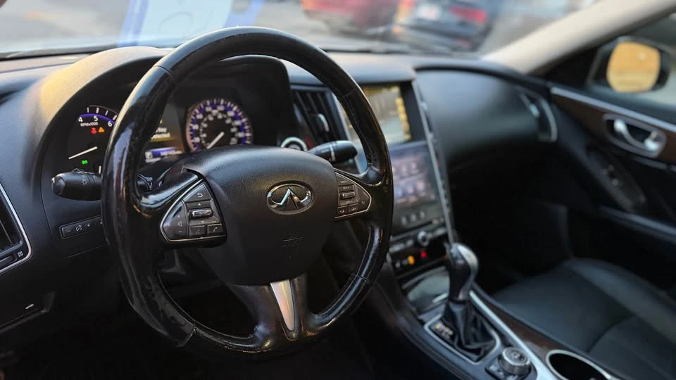 2014 Infiniti Q50 - Image 15 of 18