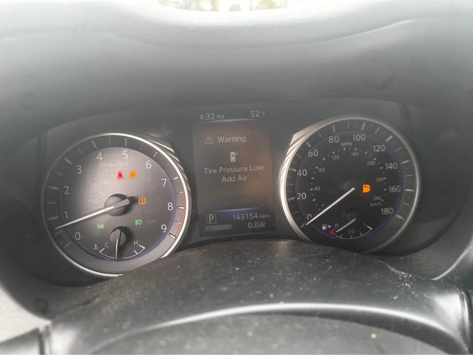 2014 Infiniti Q50 - Image 7 of 8