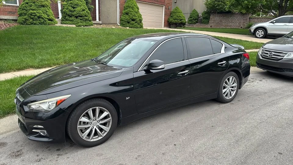 2014 Infiniti Q50 - Image 2 of 6