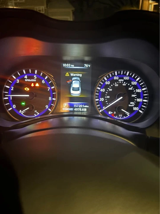 2014 Infiniti Q50 - Image 5 of 6
