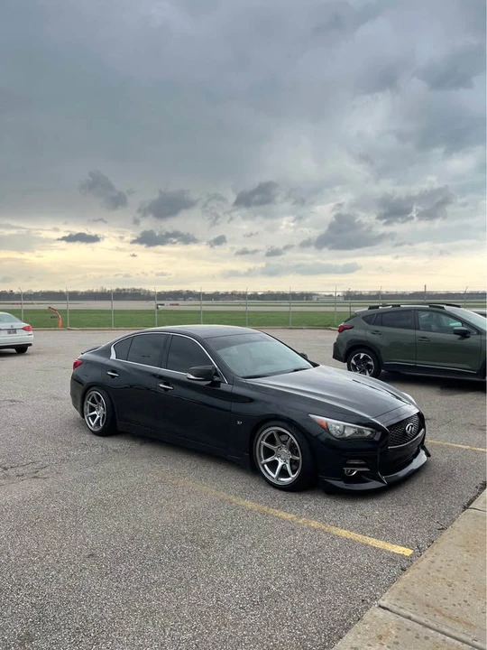 2014 Infiniti Q50 - Image 2 of 6
