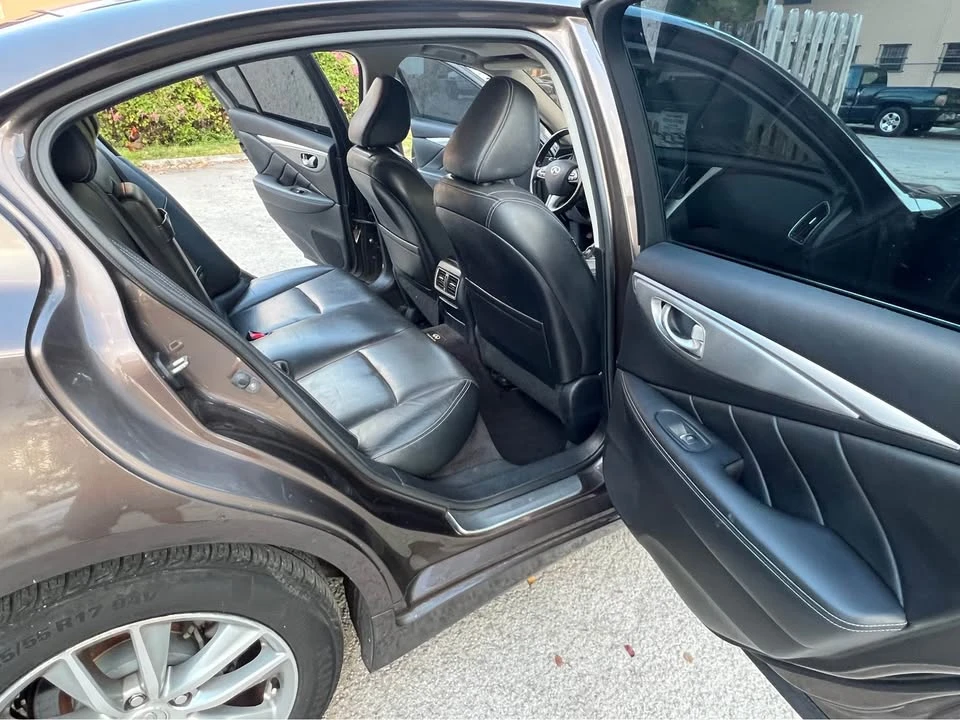 2014 Infiniti Q50 - Image 8 of 16