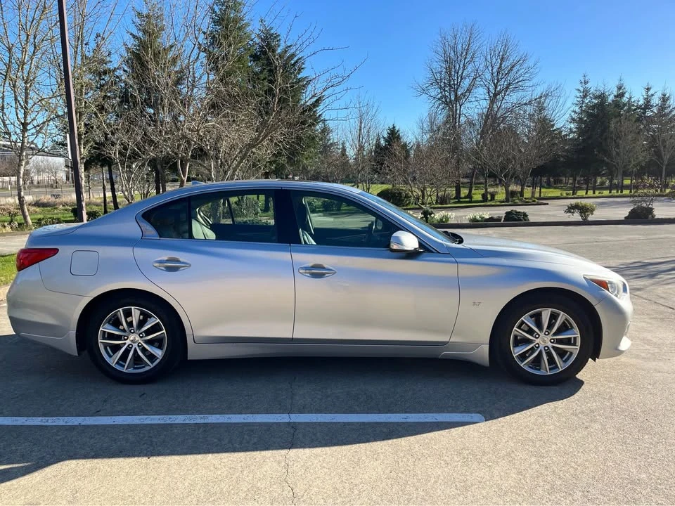 2014 Infiniti Q50 - Image 6 of 9