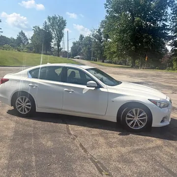 2014 Infiniti Q50 3.7 Premium Sedan 4D