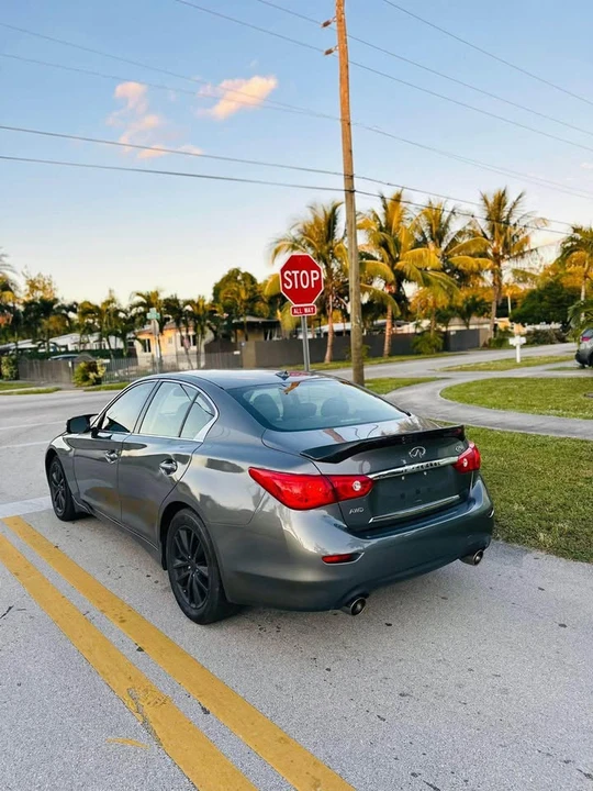 2014 Infiniti Q50 - Image 8 of 12