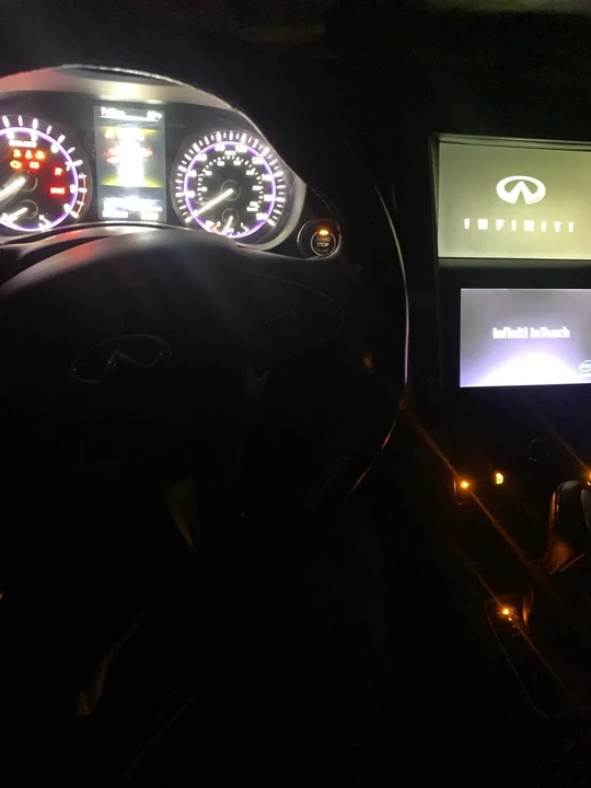 2014 Infiniti Q50 - Image 9 of 10