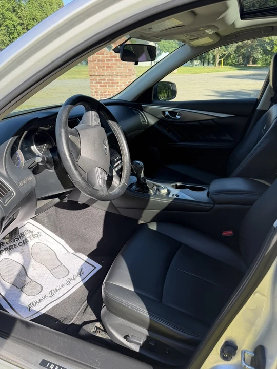 2014 Infiniti Q50 - Image 13 of 14