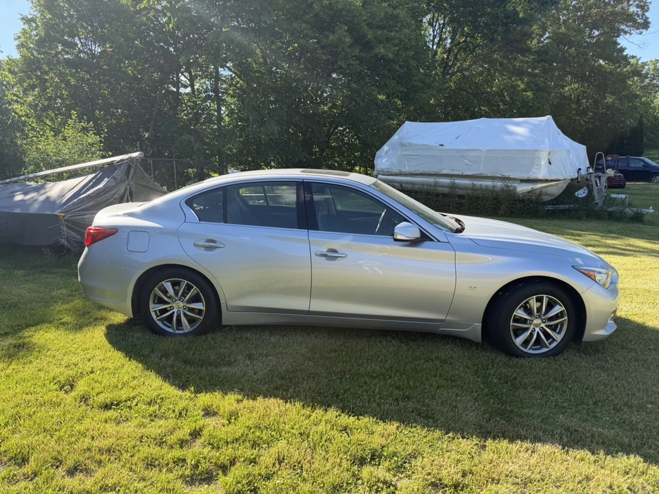 2014 Infiniti Q50 - Image 2 of 14