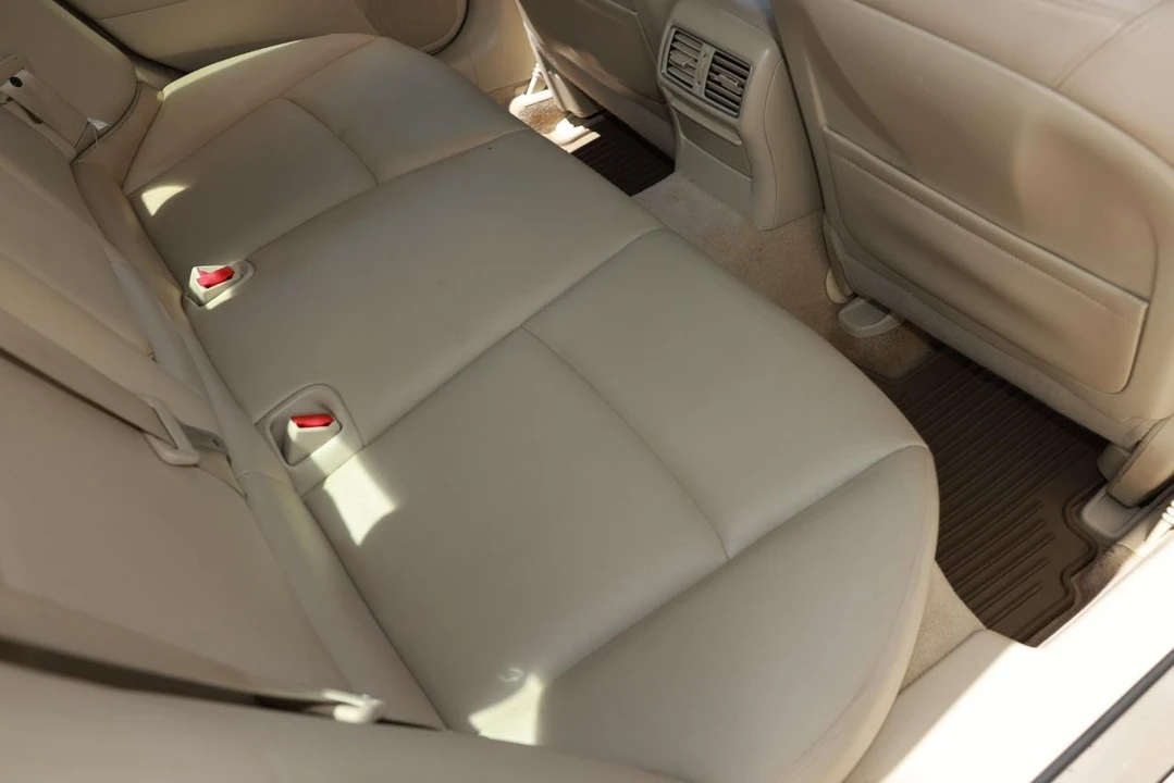 2014 Infiniti Q50 - Image 12 of 31