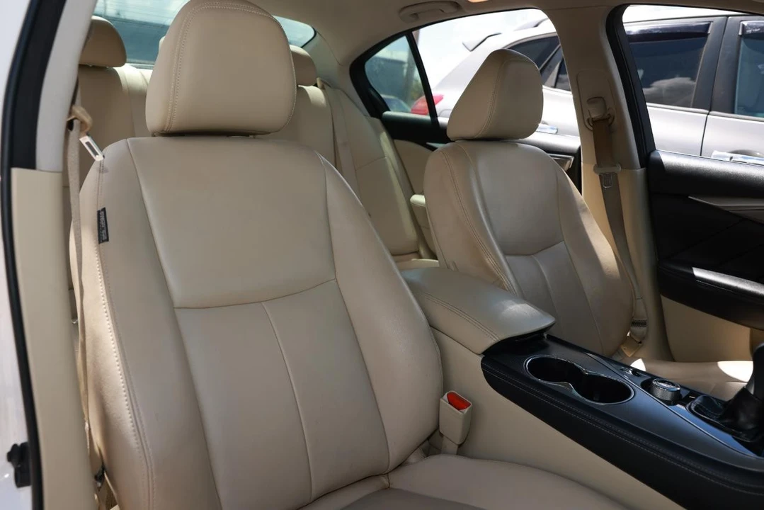 2014 Infiniti Q50 - Image 19 of 31