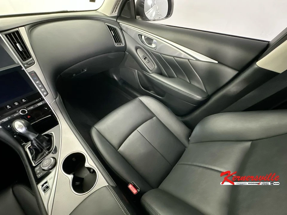 2014 Infiniti Q50 - Image 10 of 24