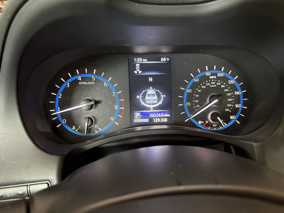 2014 Infiniti Q50 - Image 10 of 22
