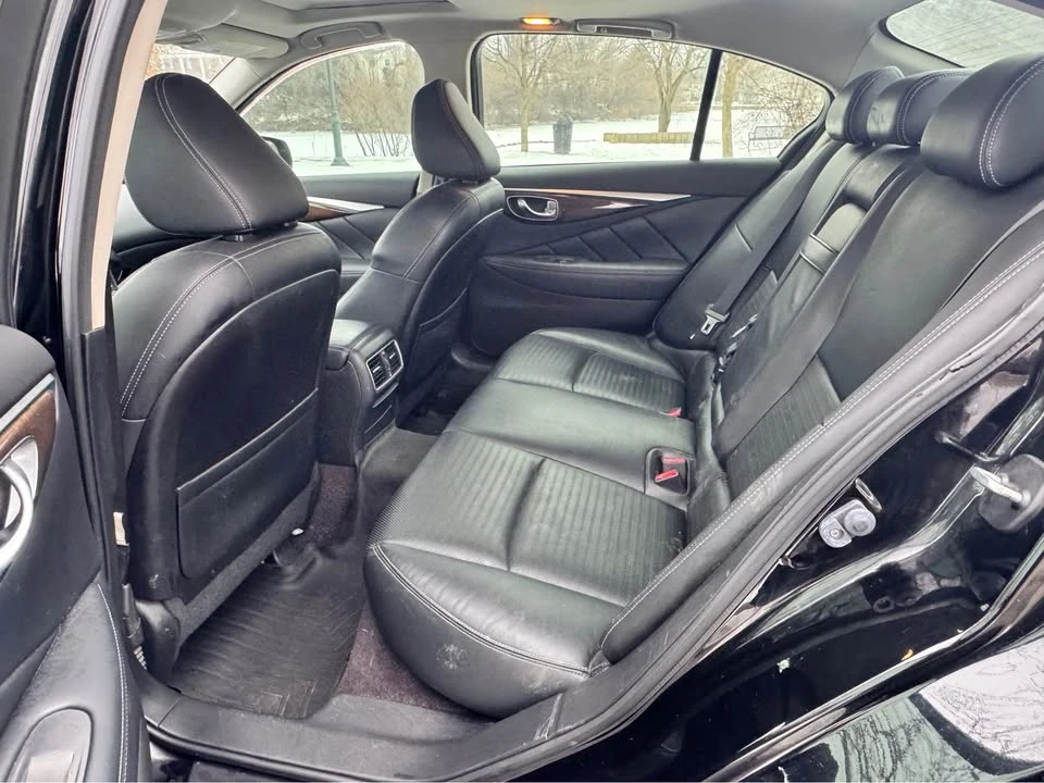 2014 Infiniti Q50 - Image 10 of 18