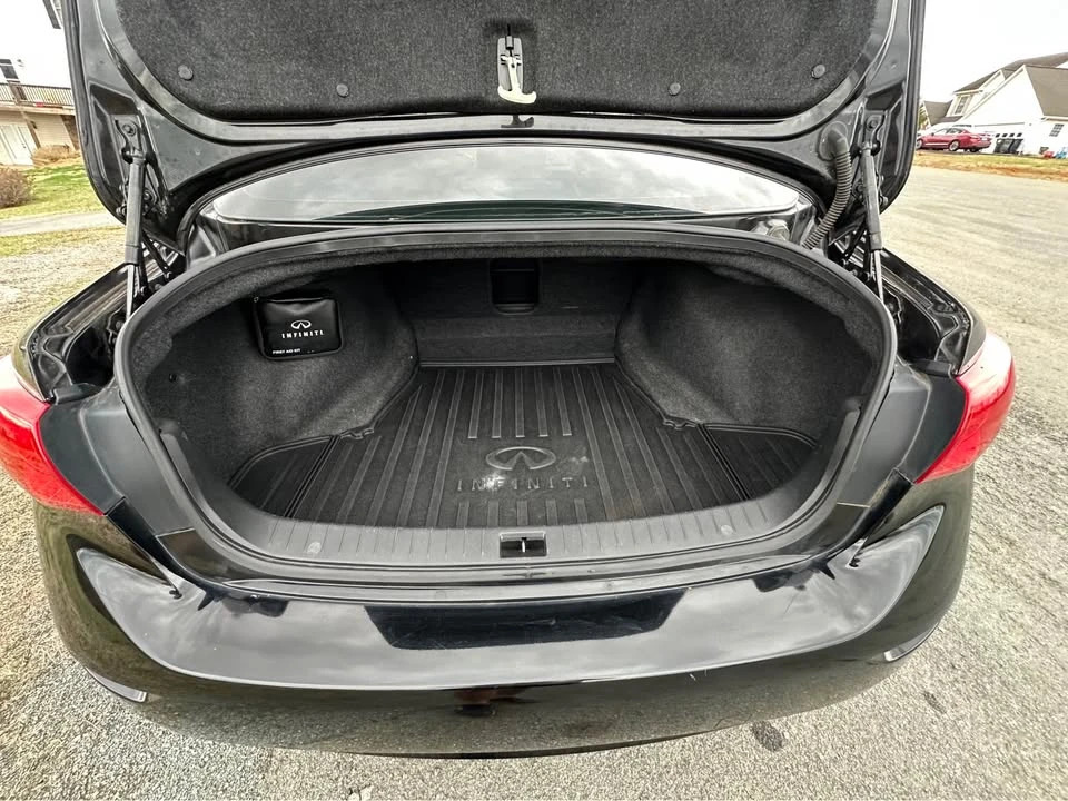 2014 Infiniti Q50 - Image 14 of 17