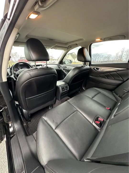 2014 Infiniti Q50 - Image 9 of 17
