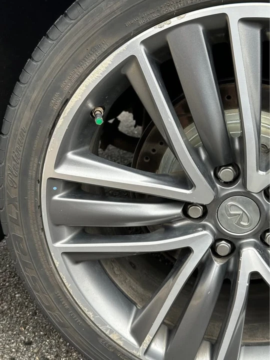 2014 Infiniti Q50 - Image 15 of 17