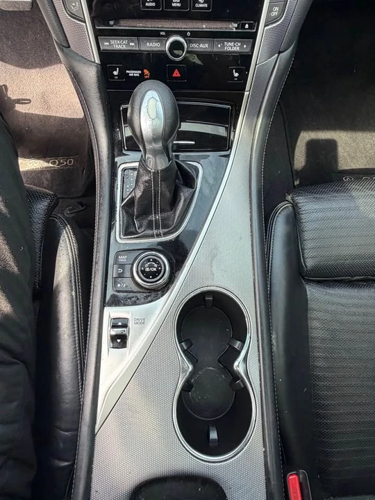 2014 Infiniti Q50 - Image 13 of 17