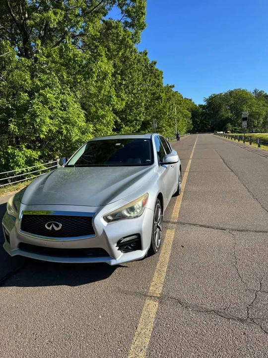 2014 Infiniti Q50 - Image 2 of 15