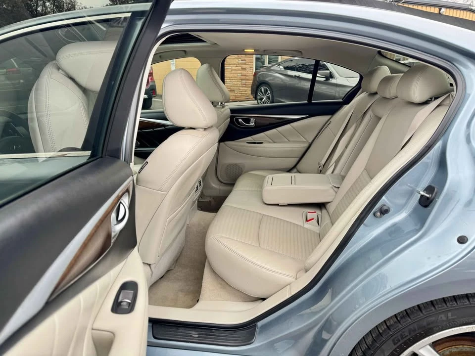 2014 Infiniti Q50 - Image 10 of 19
