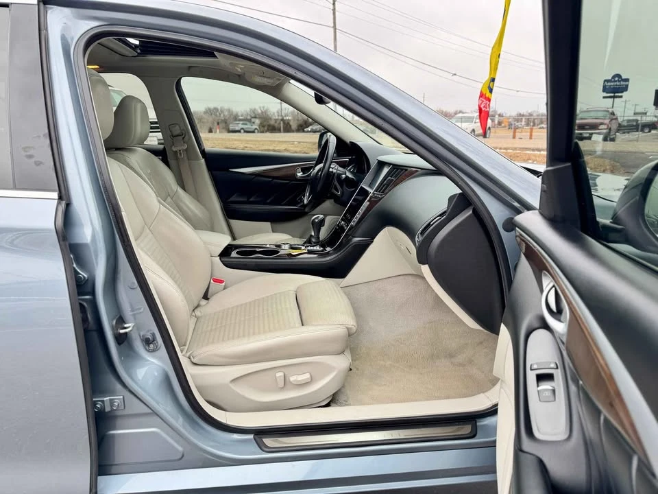 2014 Infiniti Q50 - Image 11 of 19