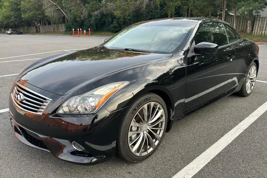 2014 Infiniti Q60S Convertible