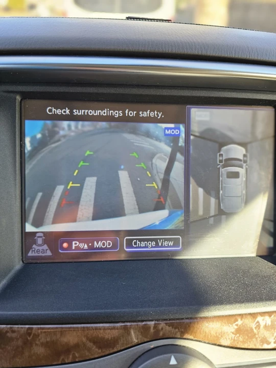 2014 Infiniti QX80 - Image 3 of 12