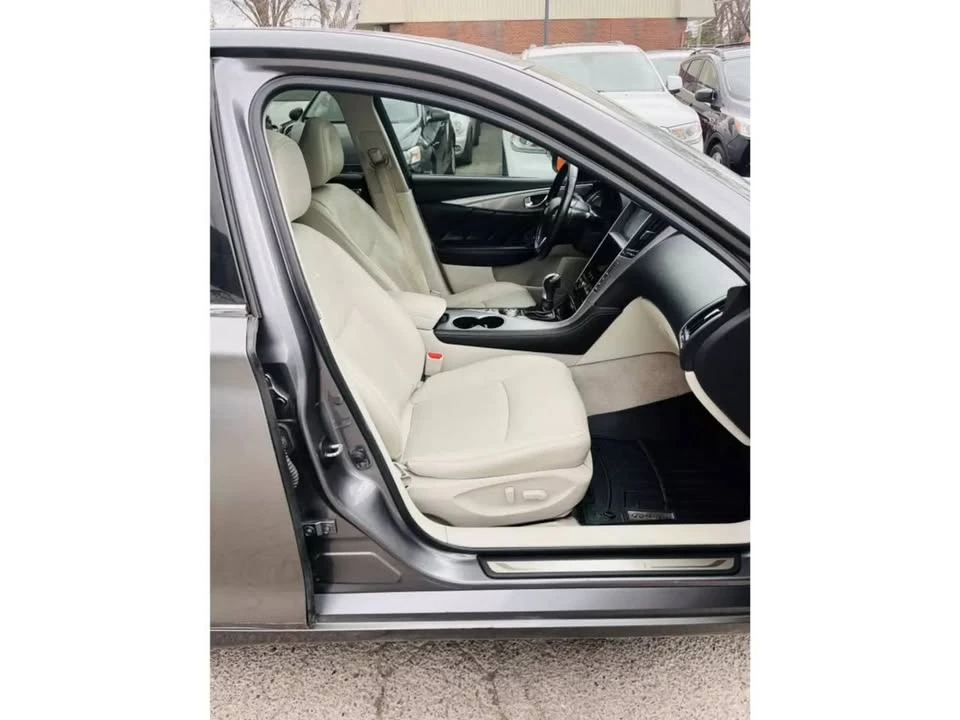2014 Infiniti Q50 - Image 17 of 20